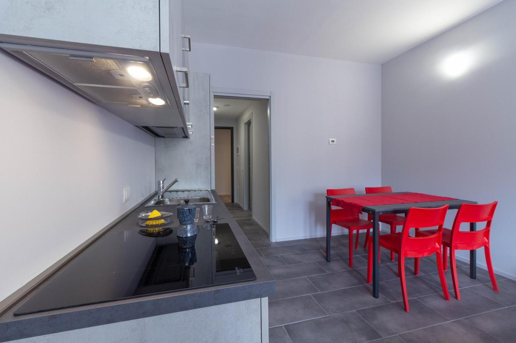 Papavero Apartment - Affitti Brevi Italia Lecco Exterior foto